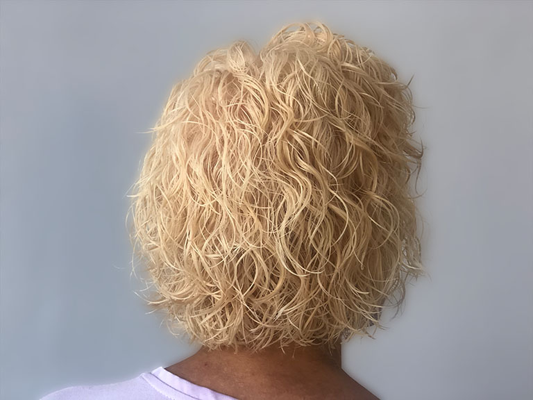 Beachwaves mit gefärbten haar